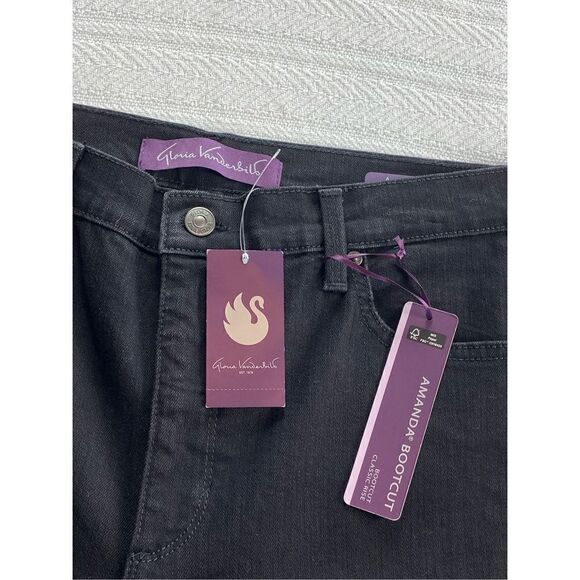 Gloria Vanderbilt 12 Amanda BootCut Classic Rise Black Jeans - Picture 4 of 9